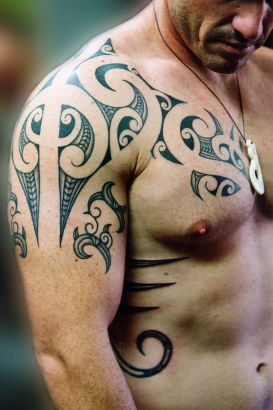 Maori Tats On Shoulder